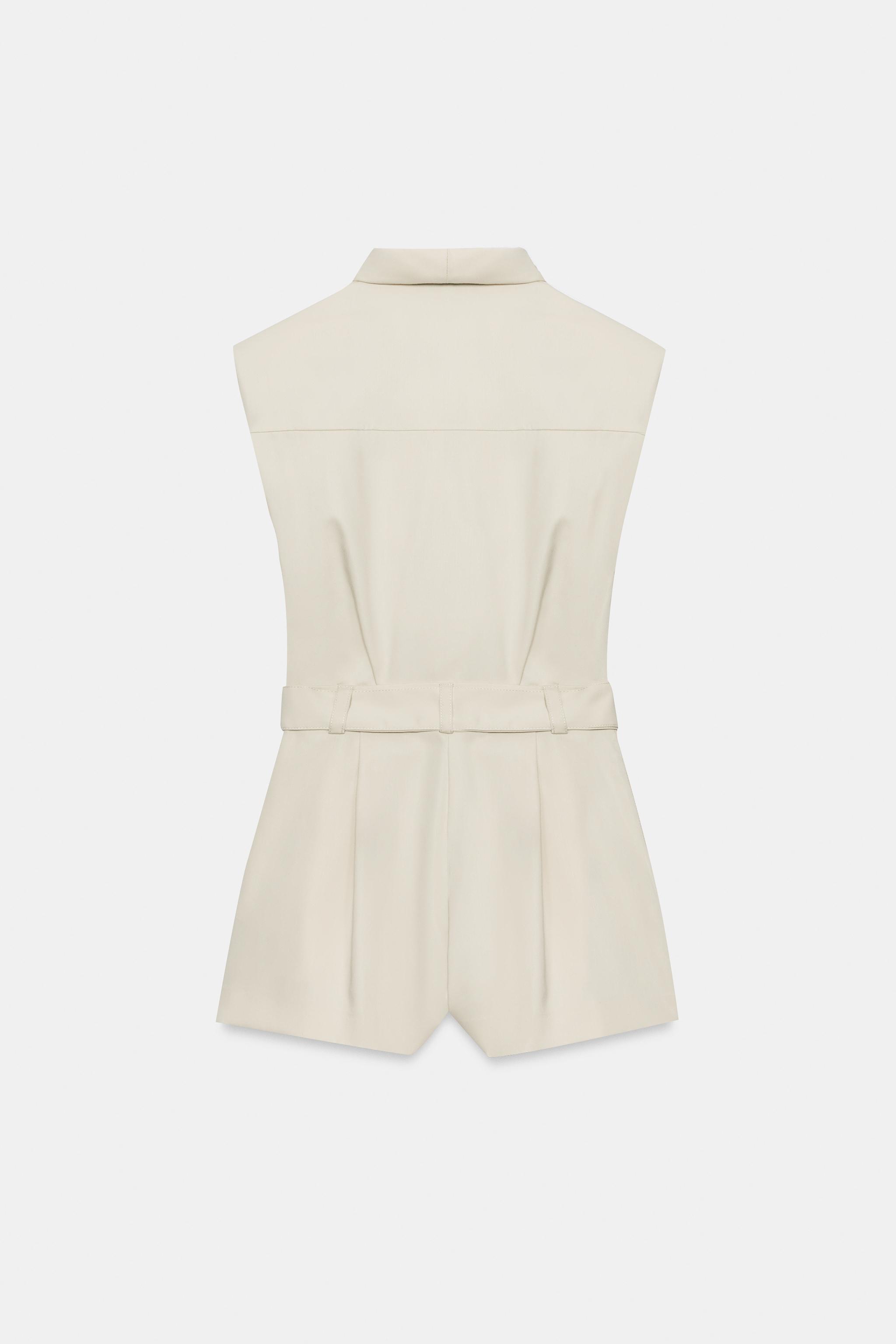 SHOULDER PAD BELTED SHORT JUMPSUIT